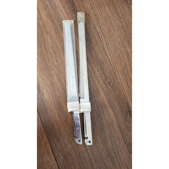 Vintage Black & Decker ERGO Electric Knife 1999 Ergonomic Handheld Kitchen Tool - Picture 4 of 8